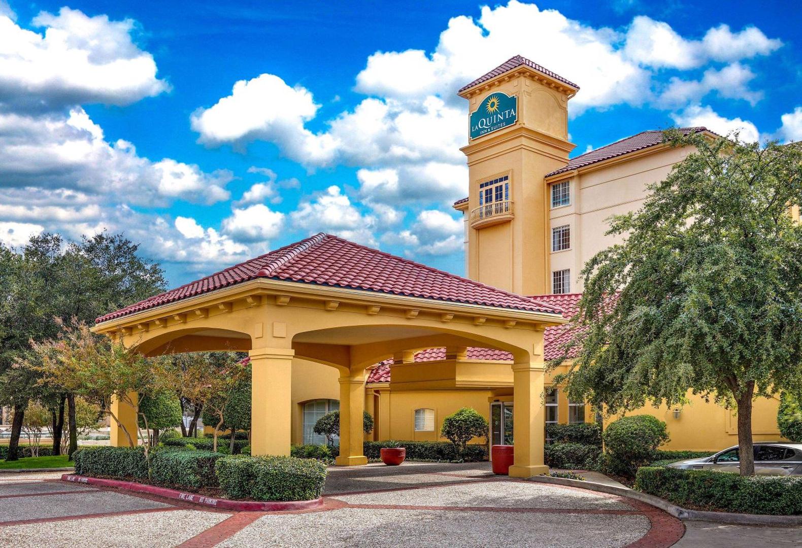 La Quinta Inn & Suites Dallas North Central