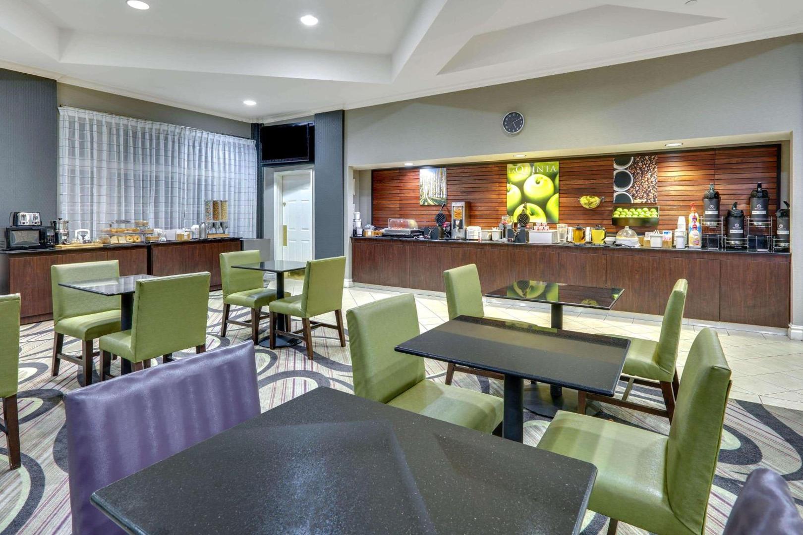 La Quinta Inn & Suites Dallas North Central