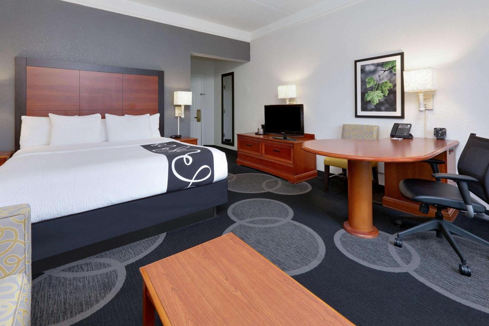 La Quinta Inn & Suites Dallas North Central