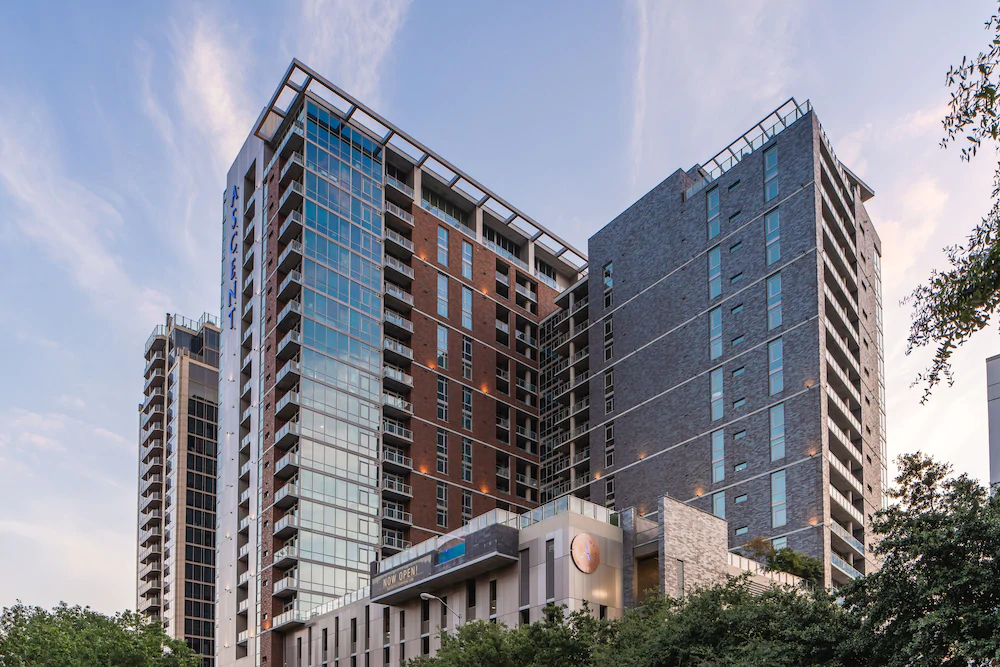 Locale Dallas - Victory Park