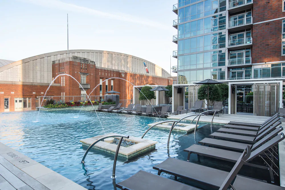 Locale Dallas - Victory Park