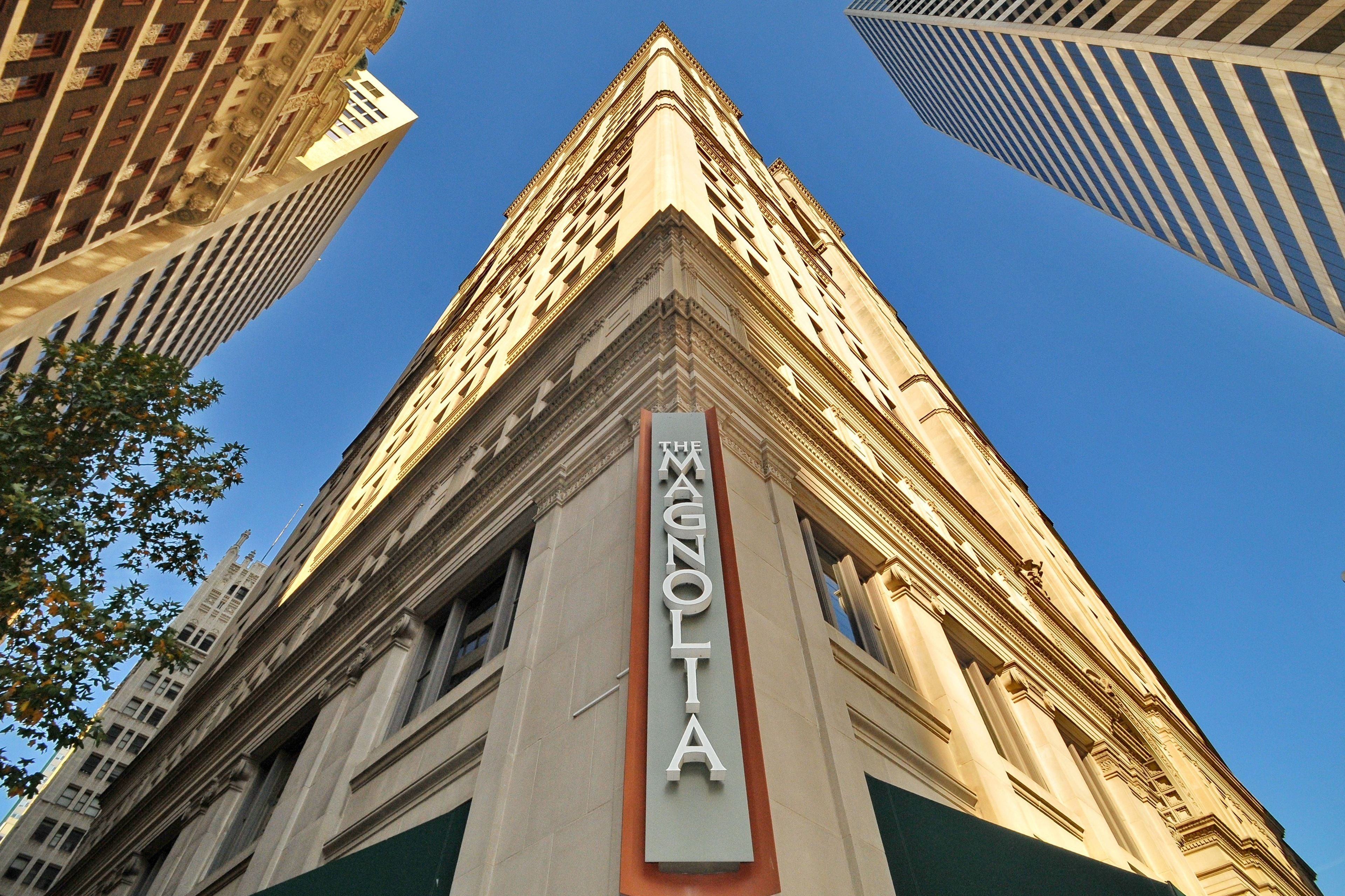 Magnolia Hotel Dallas Downtown
