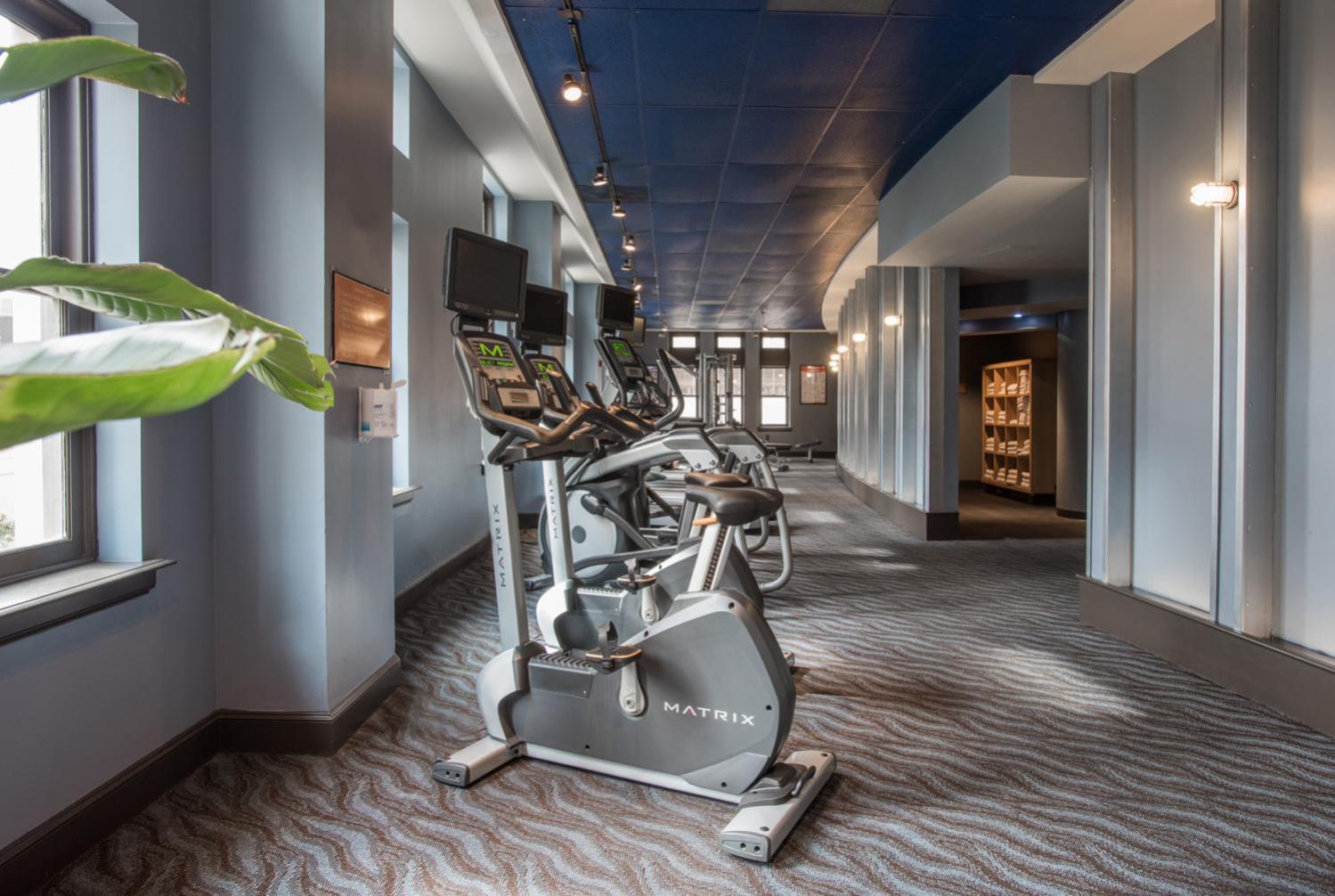 Magnolia Hotel Dallas Downtown