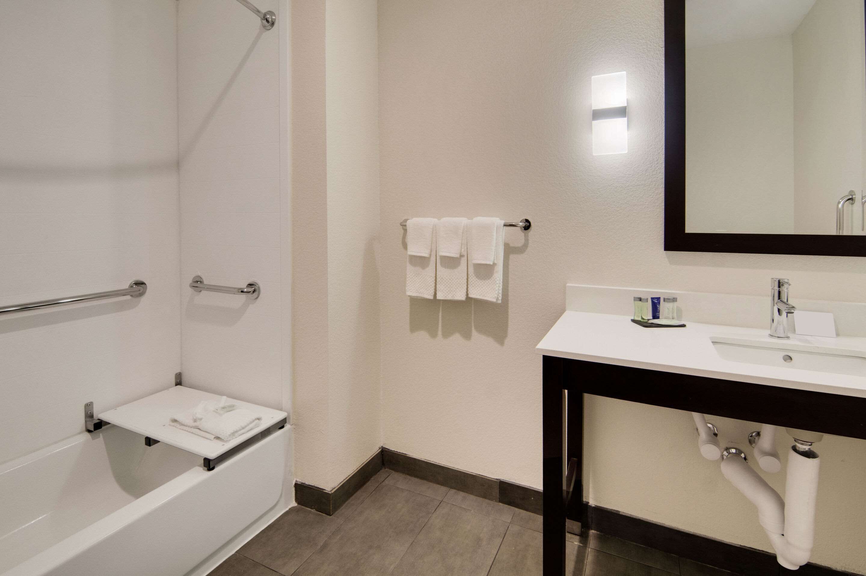 MainStay Suites Dallas Northwest - Irving
