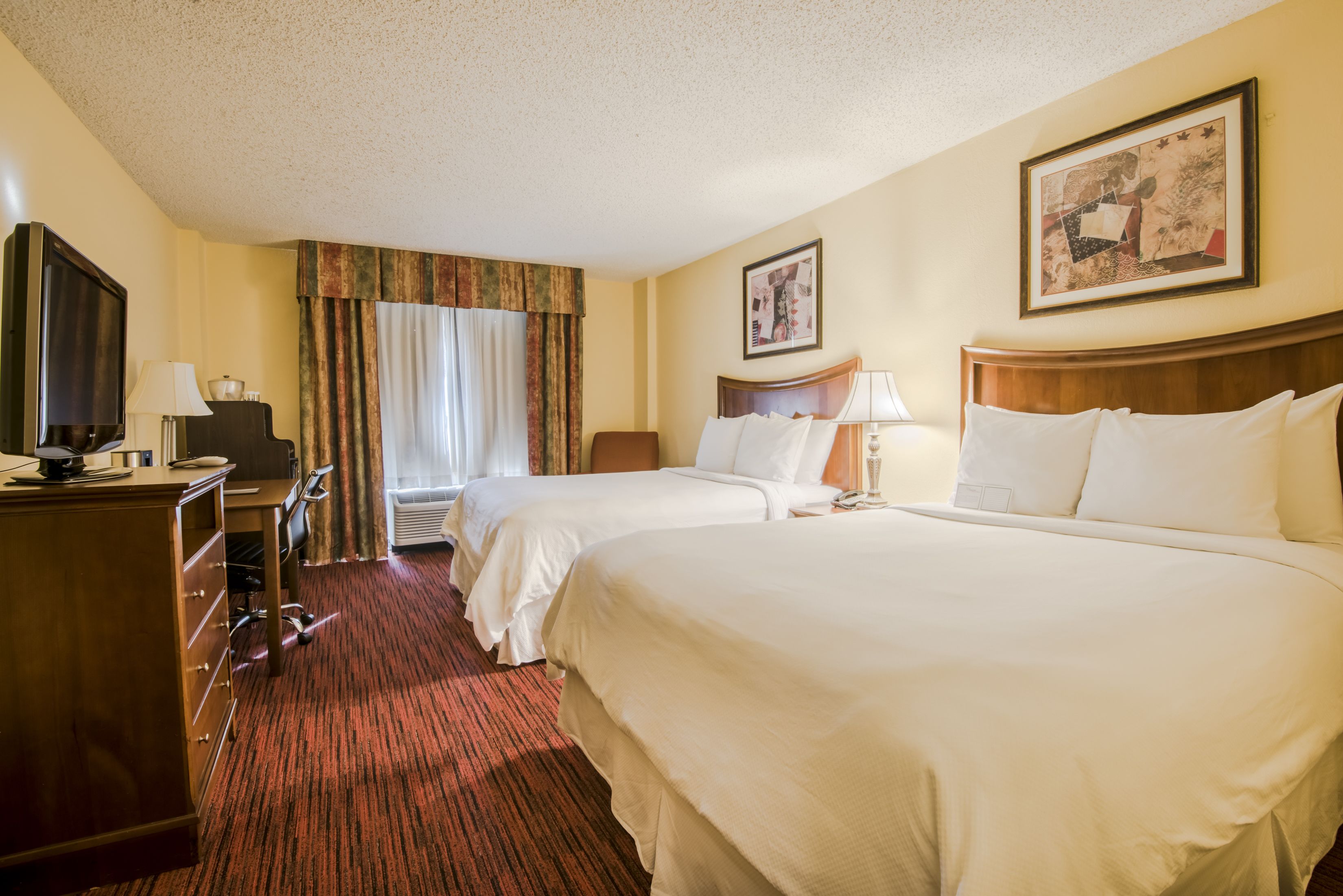 MCM Eleganté Hotel & Suites
