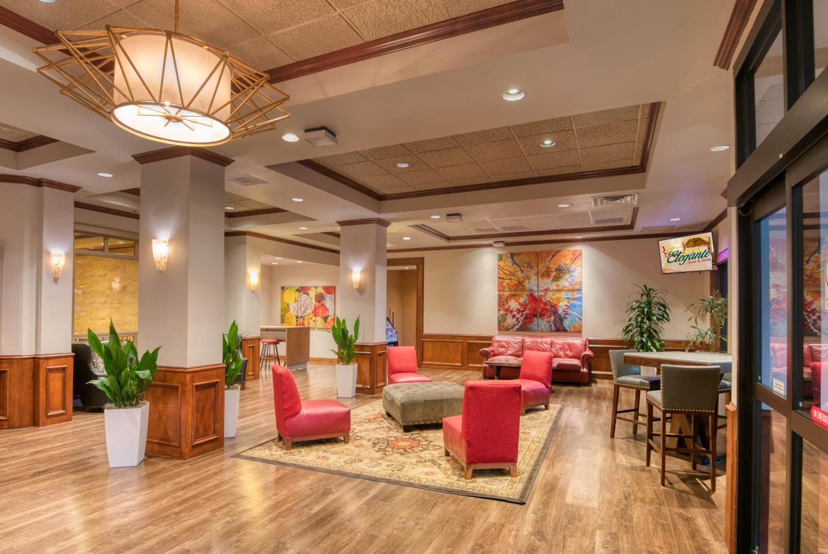 MCM Eleganté Hotel & Suites