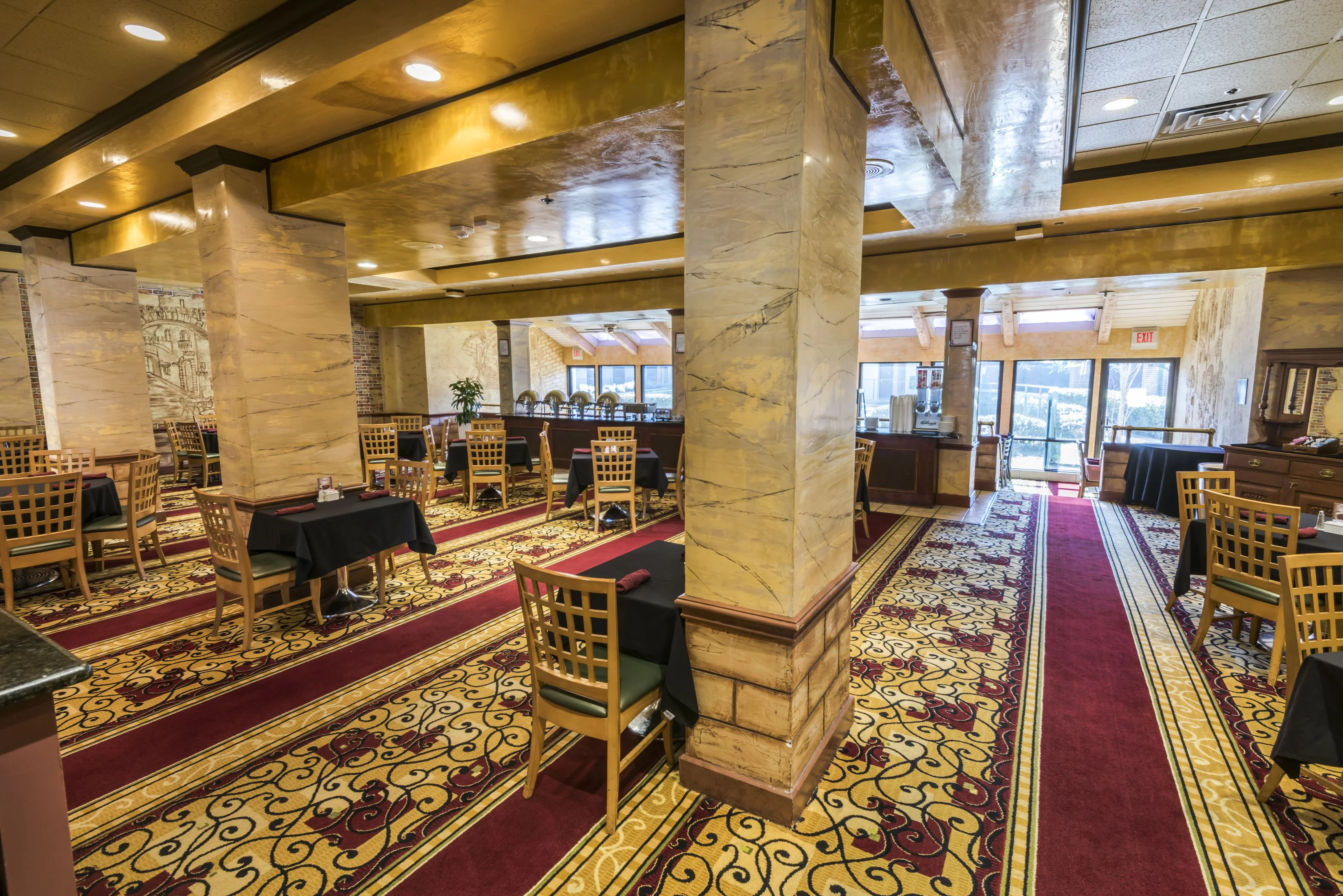 MCM Eleganté Hotel & Suites