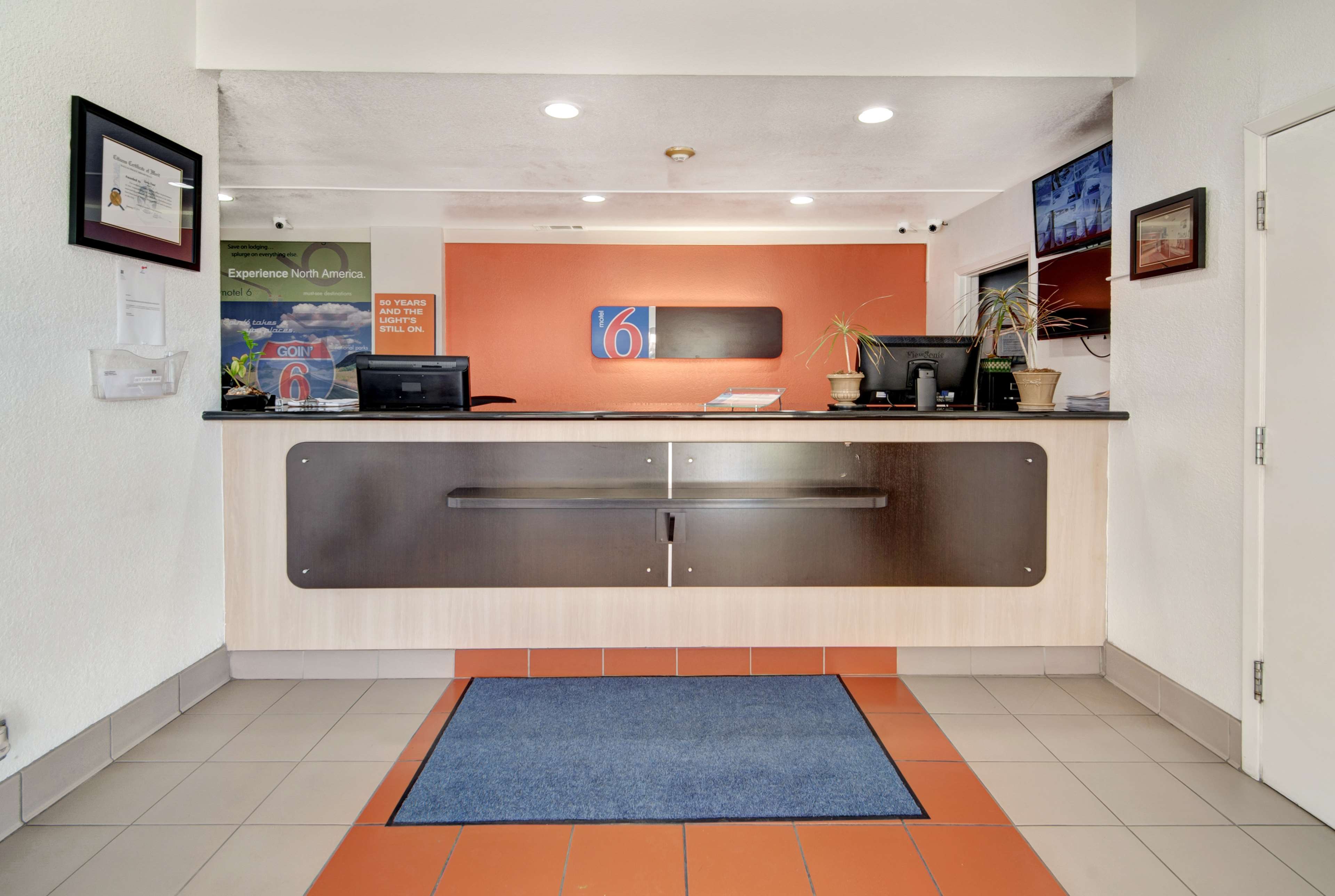 Motel 6 Dallas Galleria