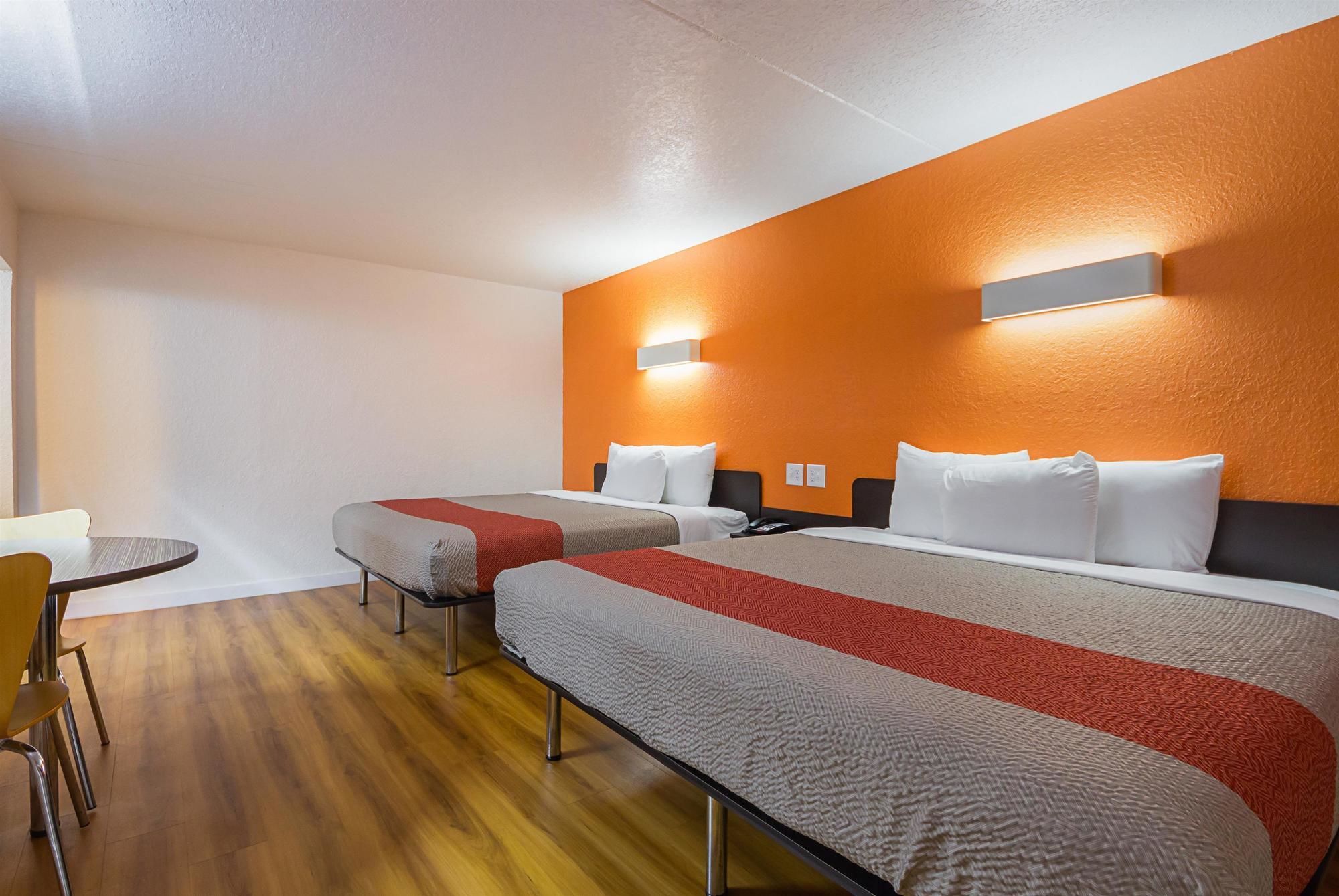Motel 6 Dallas - Garland - Northwest Hwy