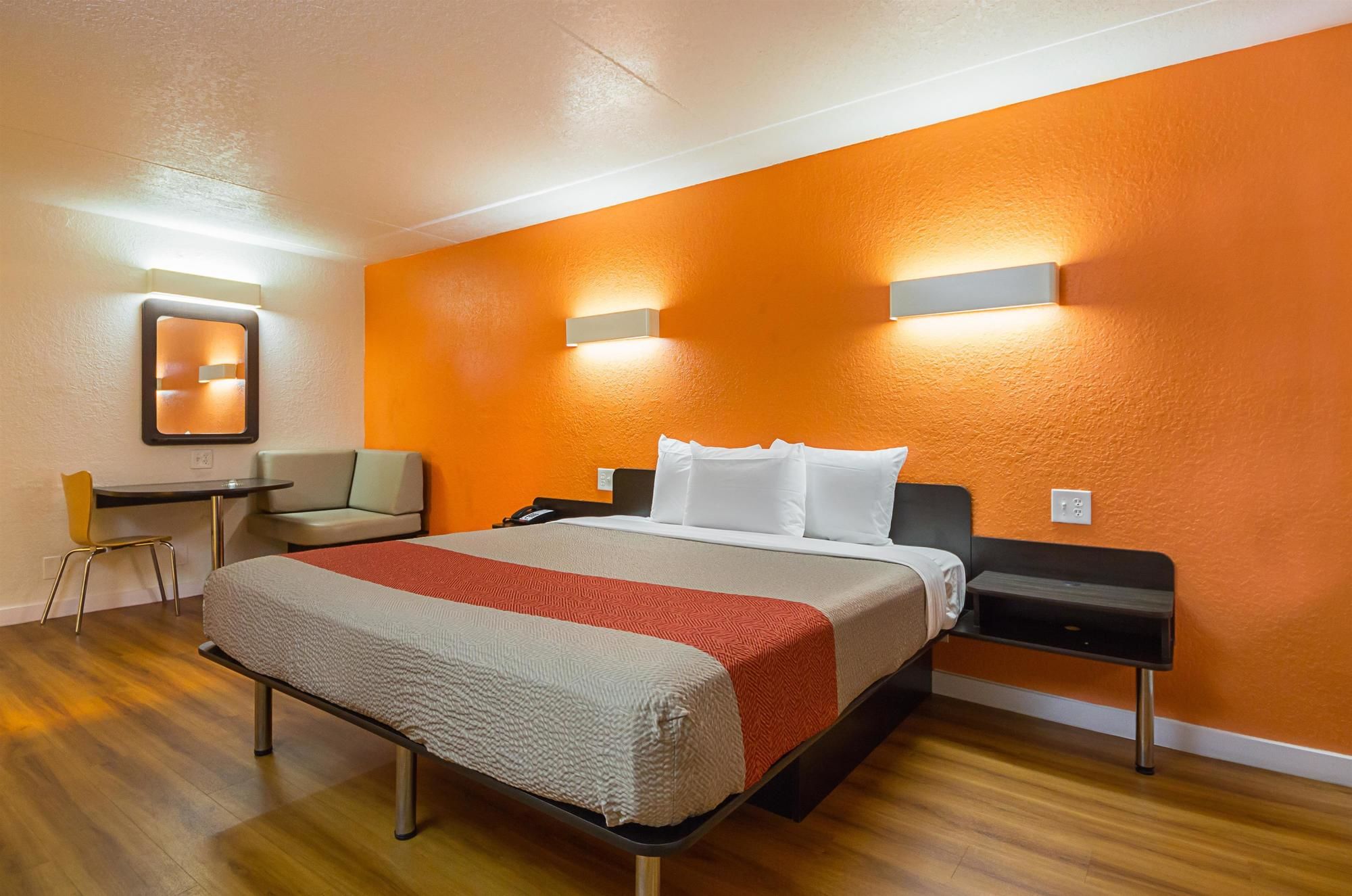 Motel 6 Dallas - Garland - Northwest Hwy