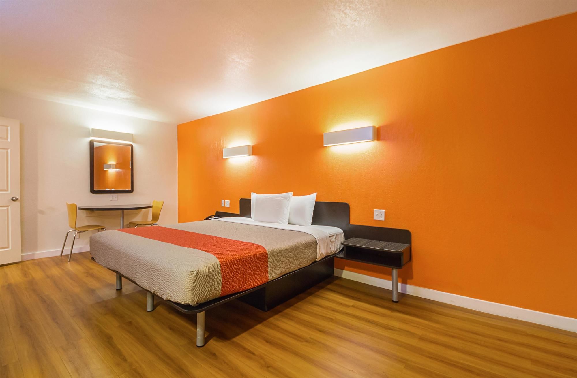 Motel 6 Dallas - Garland - Northwest Hwy