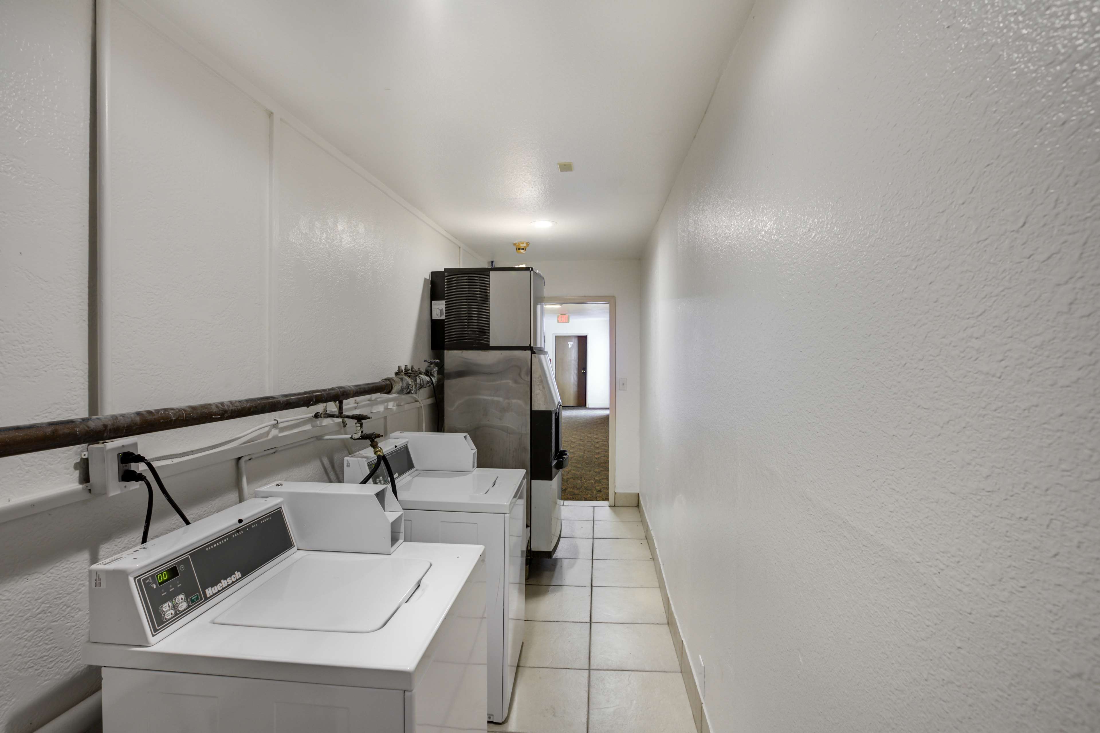 Motel 6 Dallas South