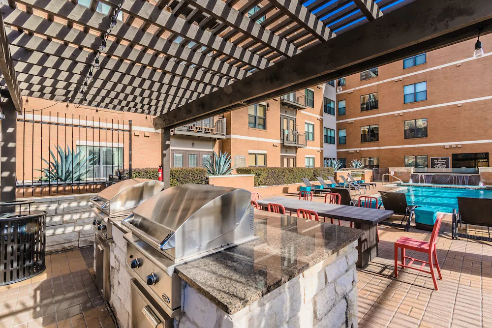 Regal Stays Apartments West Village