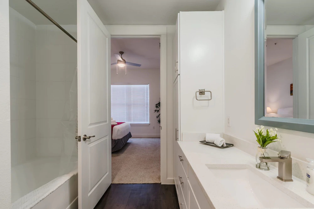Regal Stays Apartments West Village