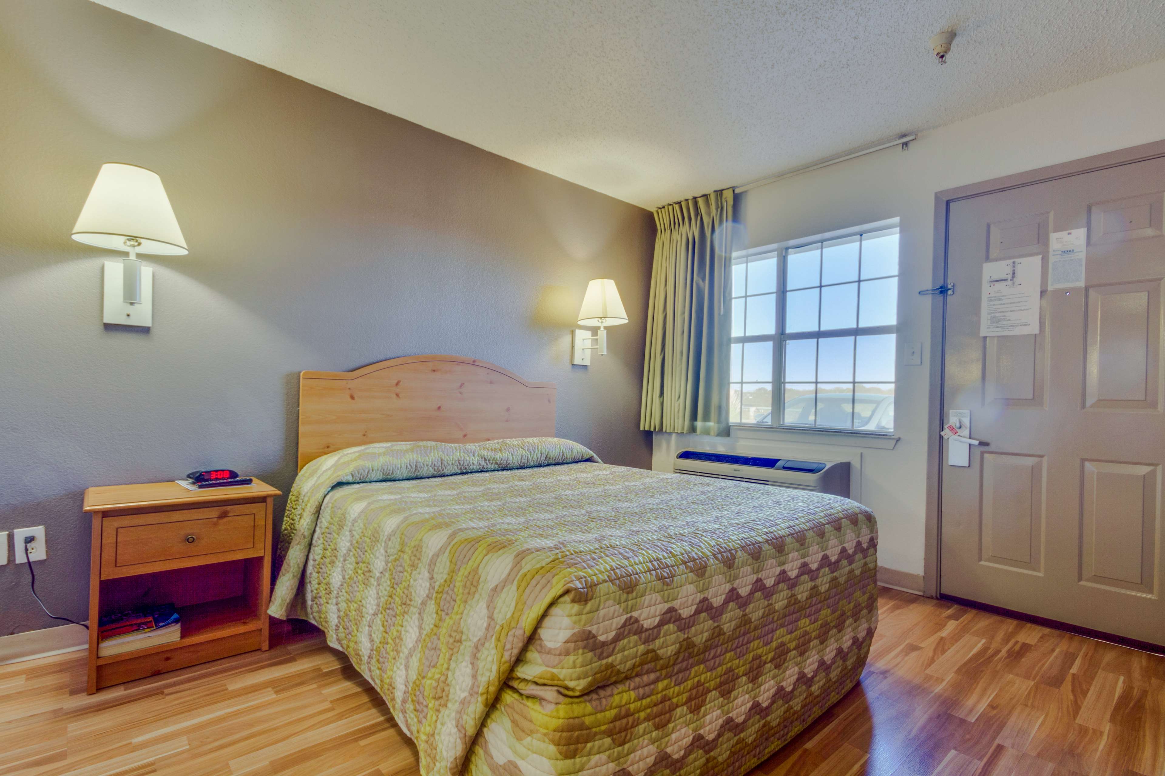 Studio 6 Dallas-Richardson/North