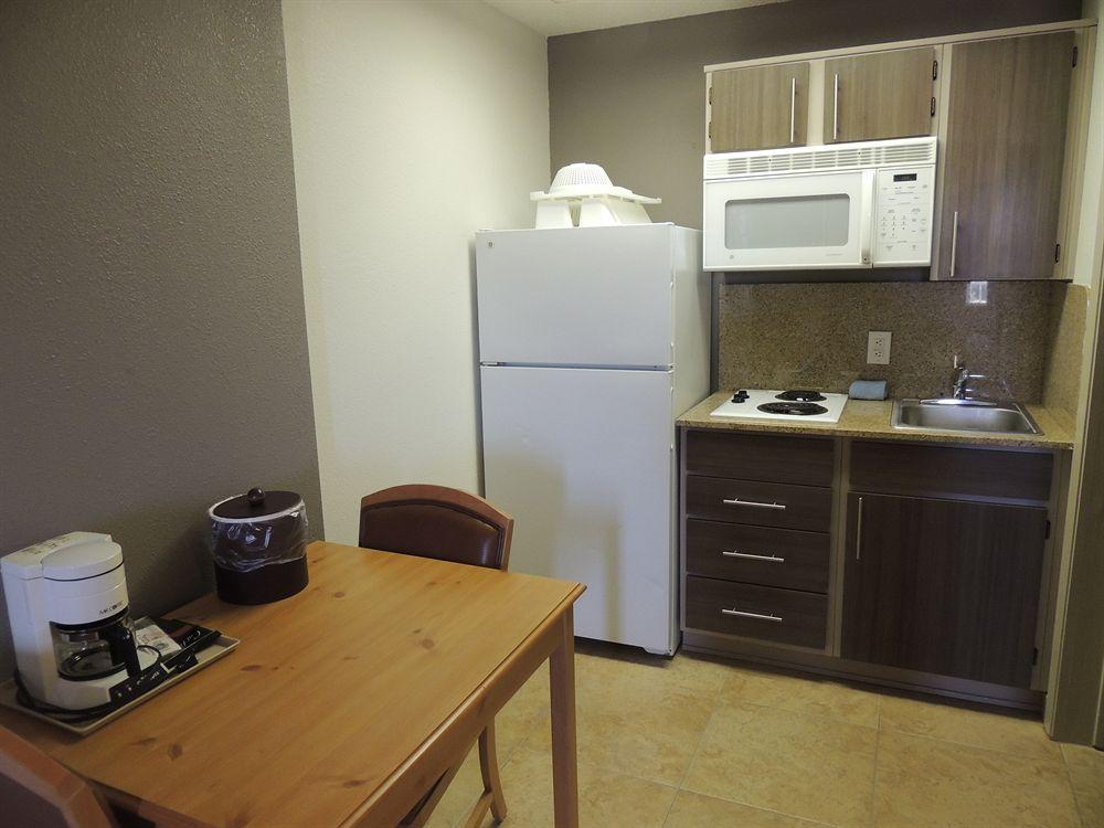 Studio 6 Dallas-Richardson/North