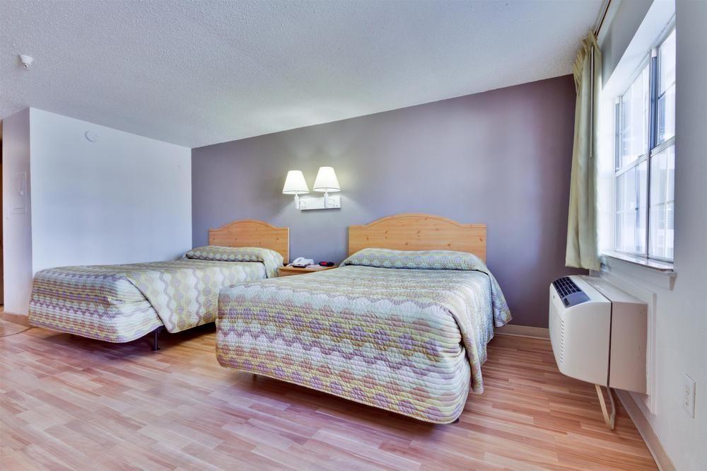 Studio 6 Dallas-Richardson/North