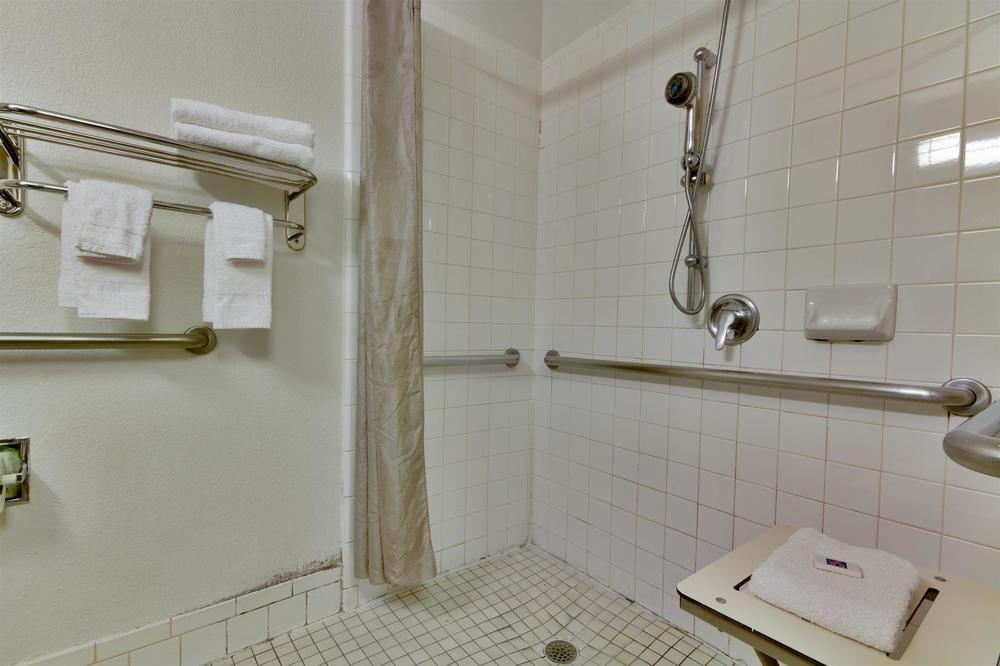 Studio 6 Dallas-Richardson/North