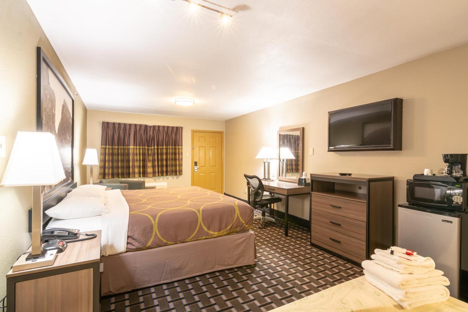 Super 8 Dallas East Near Fair Park Downtown