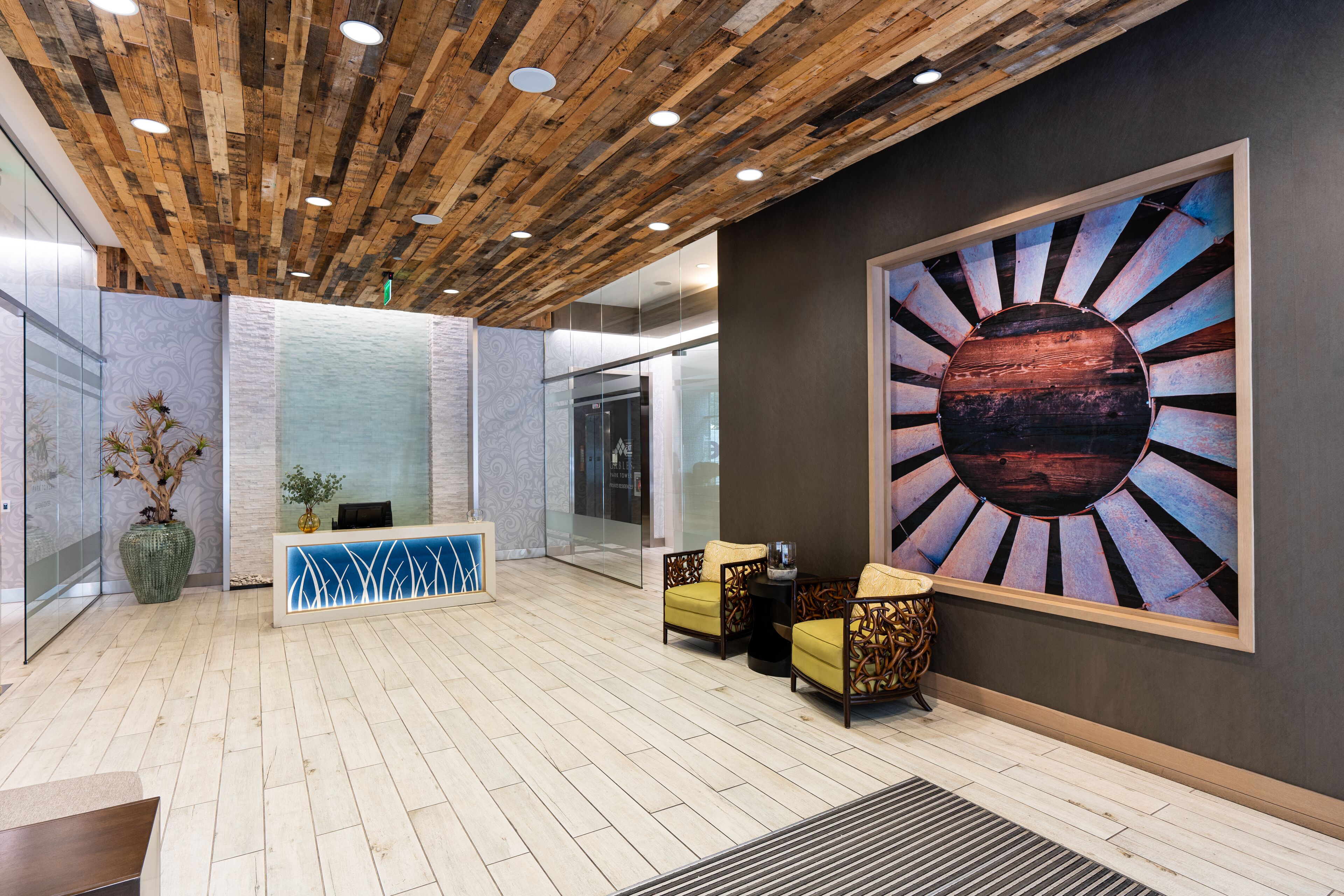 Mint House Dallas – Downtown