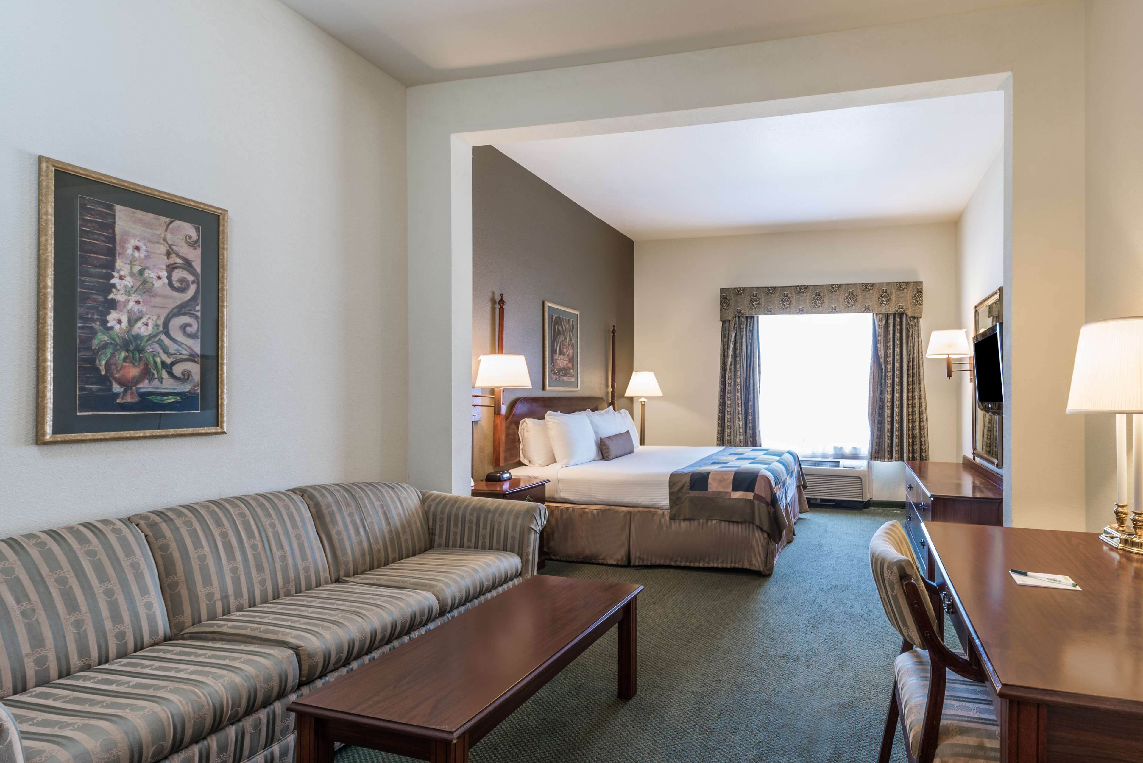 Wingate by Wyndham Dallas Love Field
