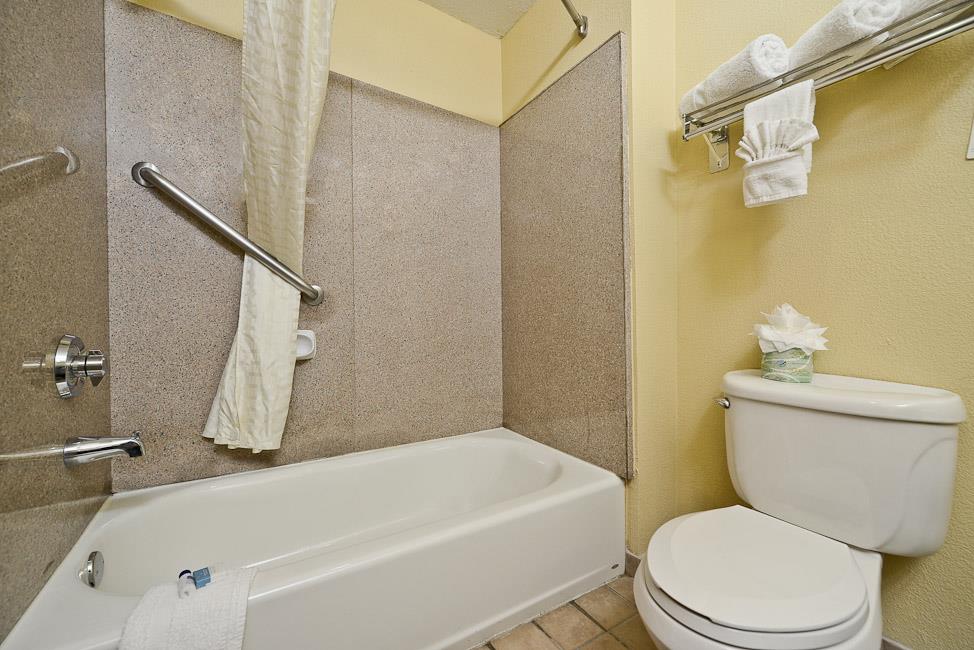 Best Western Dayton Inn & Suites
