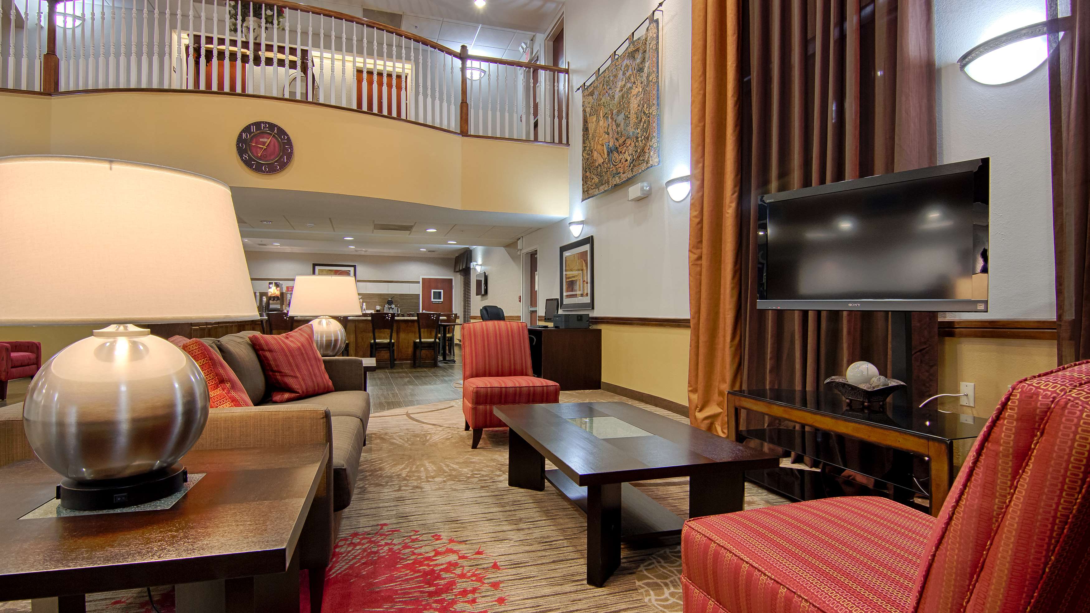 Best Western Dayton Inn & Suites