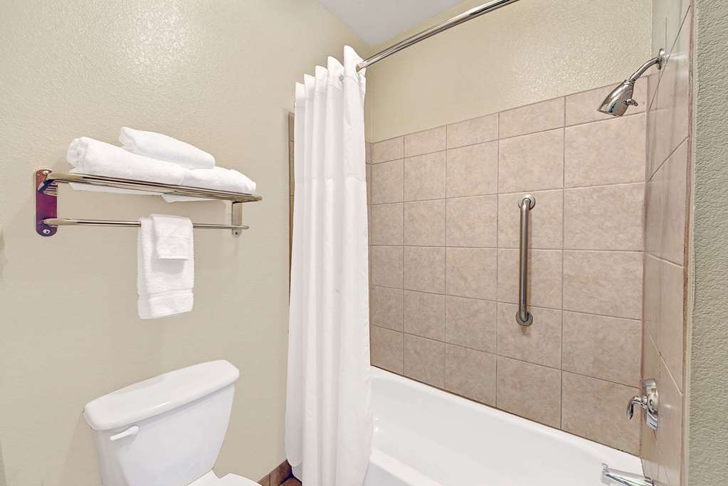 Baymont by Wyndham Decatur