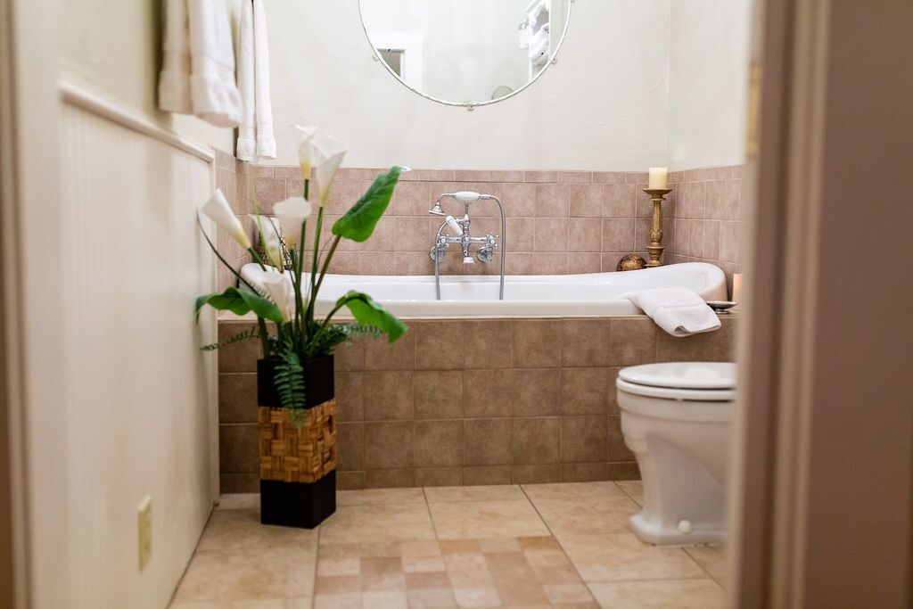 Courthouse Suites