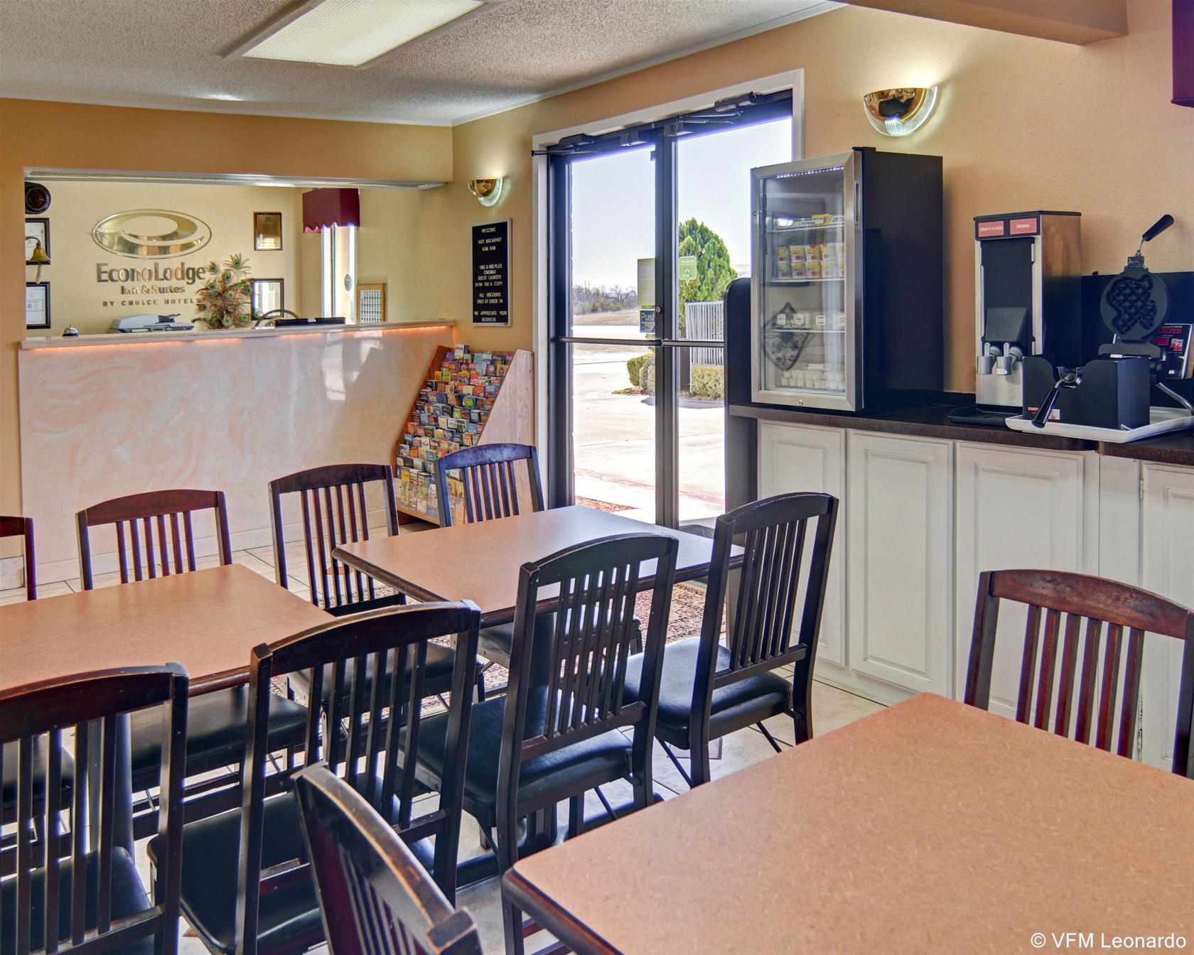 Super 8 by Wyndham Decatur Texas