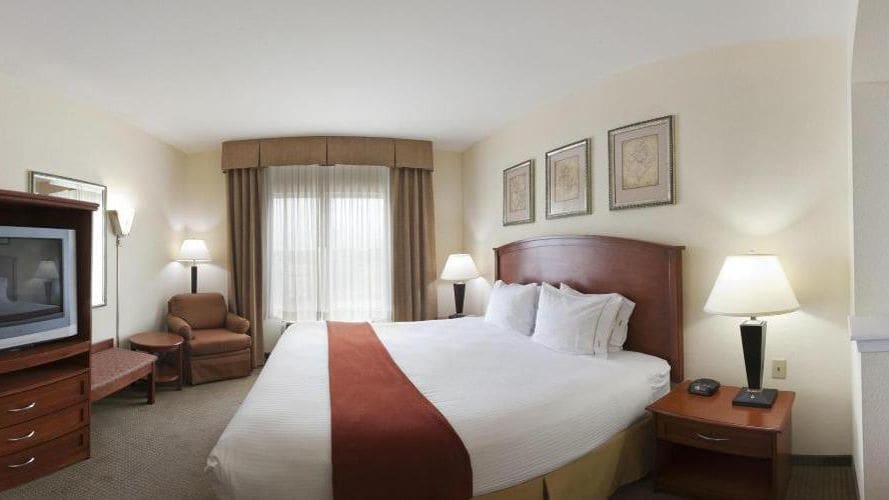 Holiday Inn Express & Suites Decatur