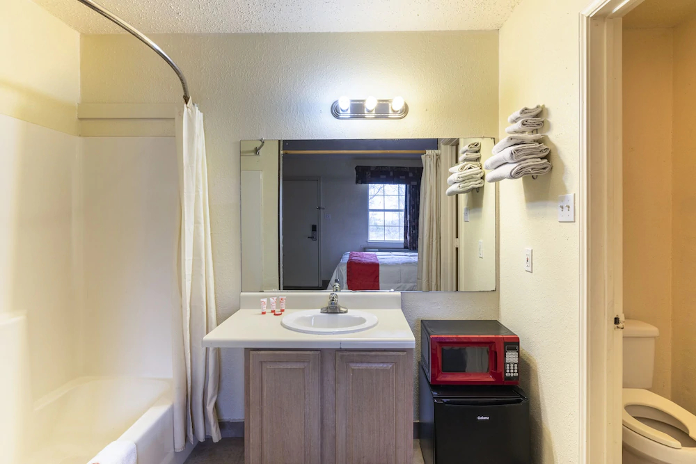 OYO Hotel Decatur TX Hwy 287 Northwest