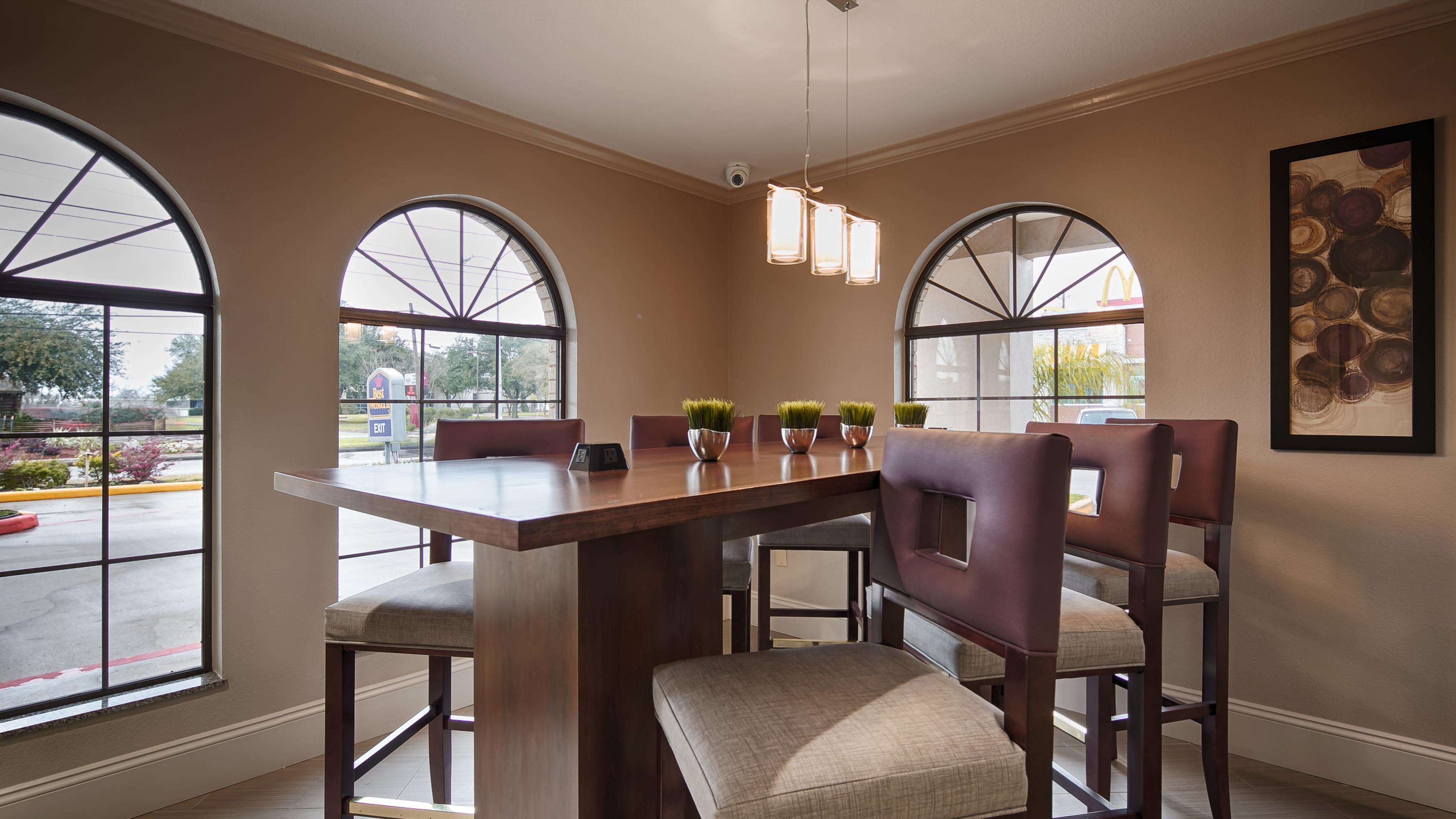 SureStay Hotel by Best Western Deer Park
