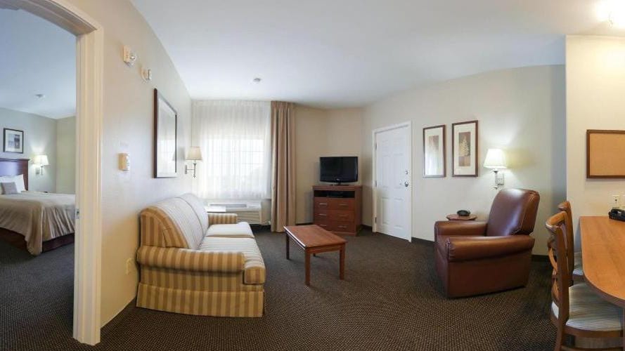Candlewood Suites DEER PARK
