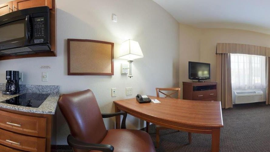 Candlewood Suites DEER PARK