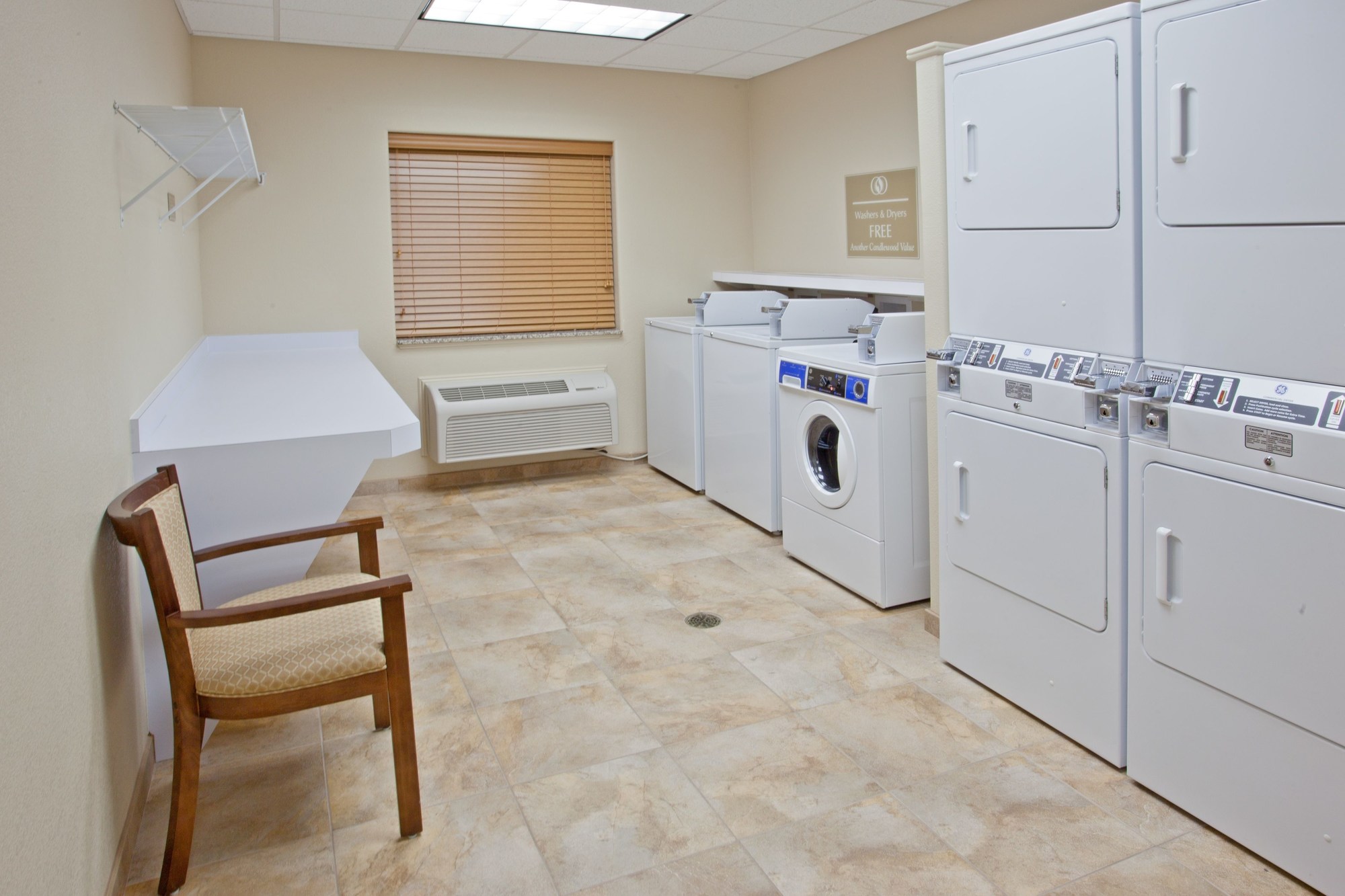 Candlewood Suites DEER PARK