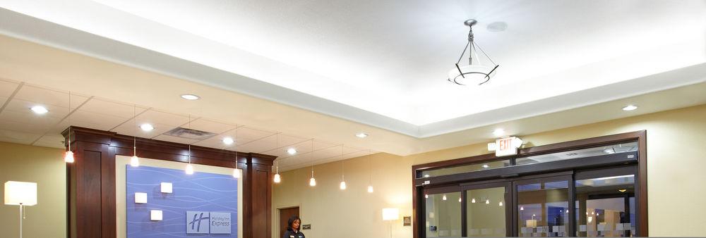 Holiday Inn Express Hotel & Suites Deer Park