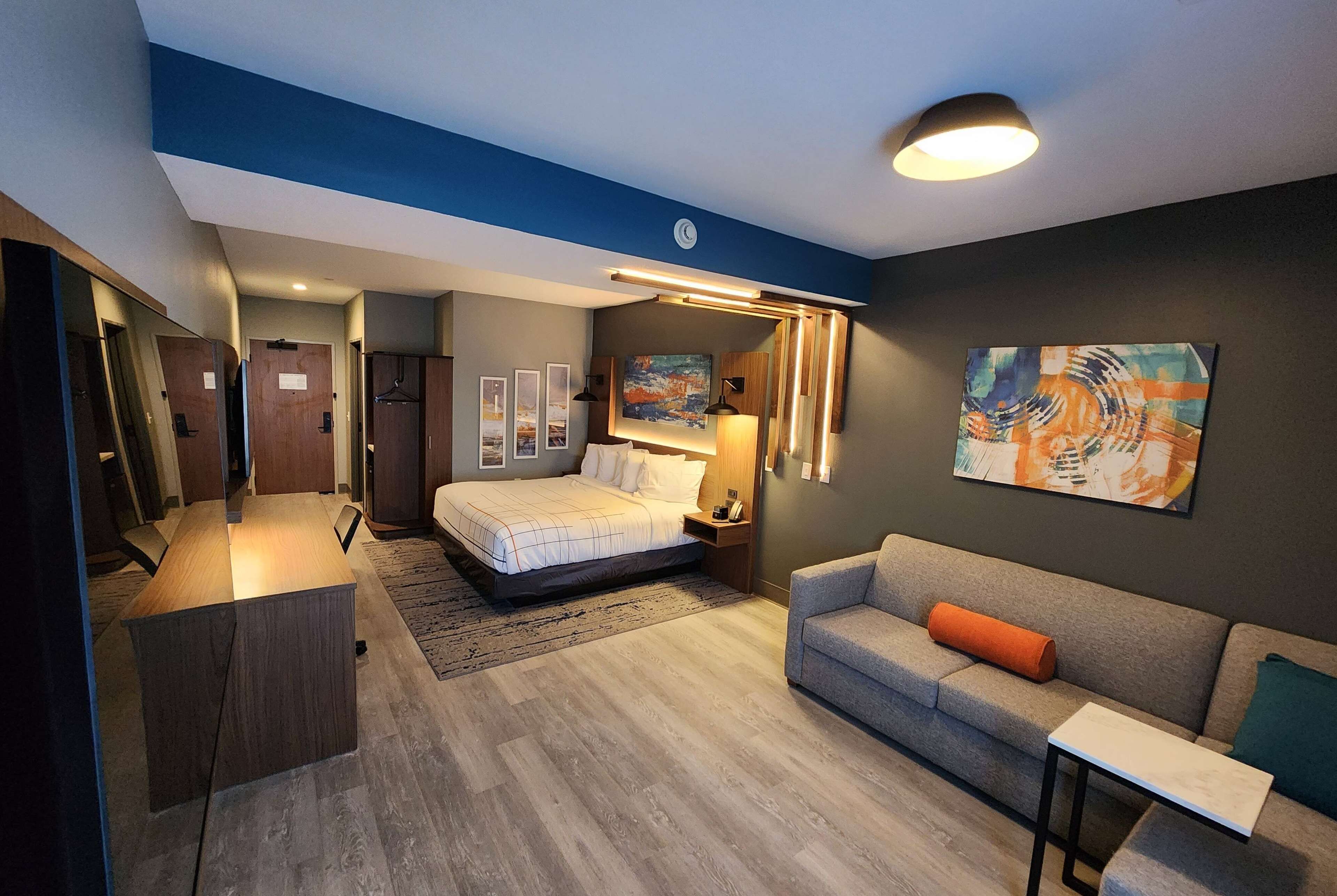 La Quinta Inn & Suites By Wyndham Del Rio