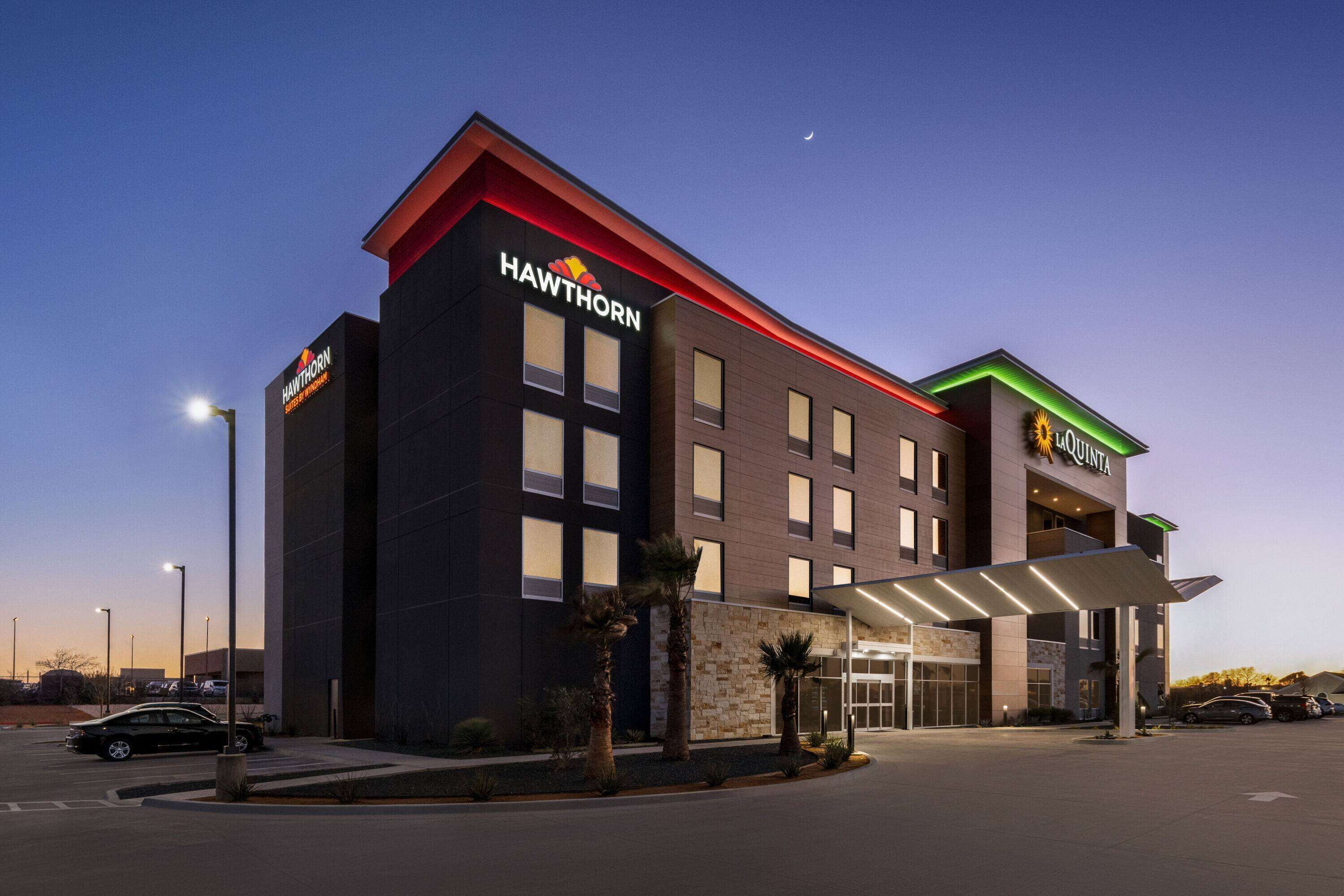 La Quinta Inn & Suites By Wyndham Del Rio