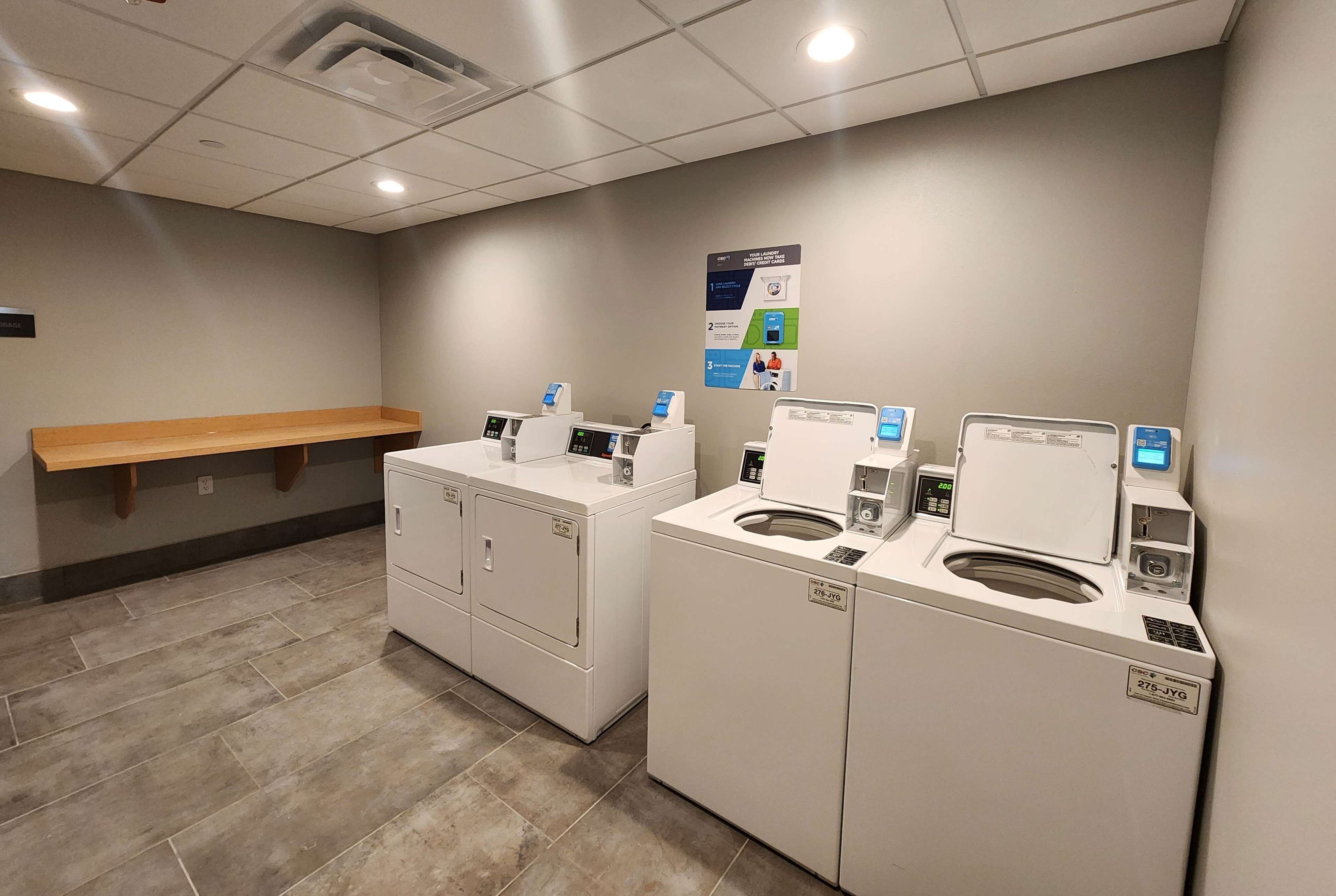La Quinta Inn & Suites By Wyndham Del Rio