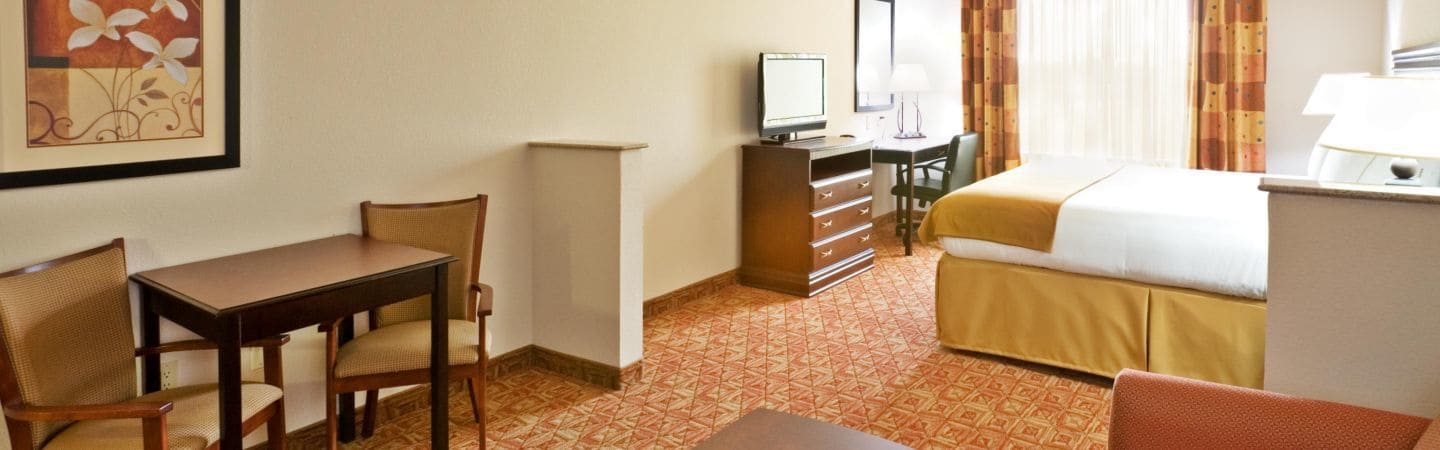 Comfort Inn & Suites Denison - Lake Texoma