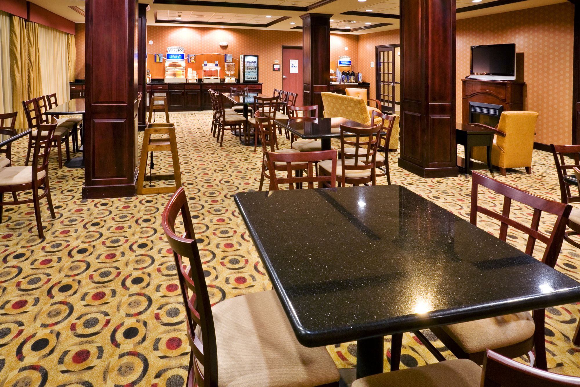 Comfort Inn & Suites Denison - Lake Texoma