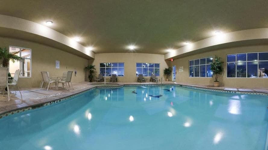 Comfort Inn & Suites Denison - Lake Texoma