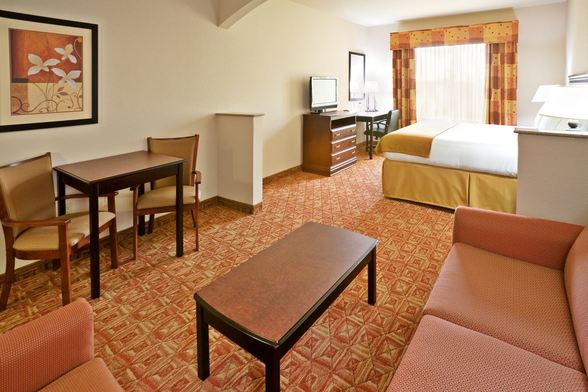 Comfort Inn & Suites Denison - Lake Texoma