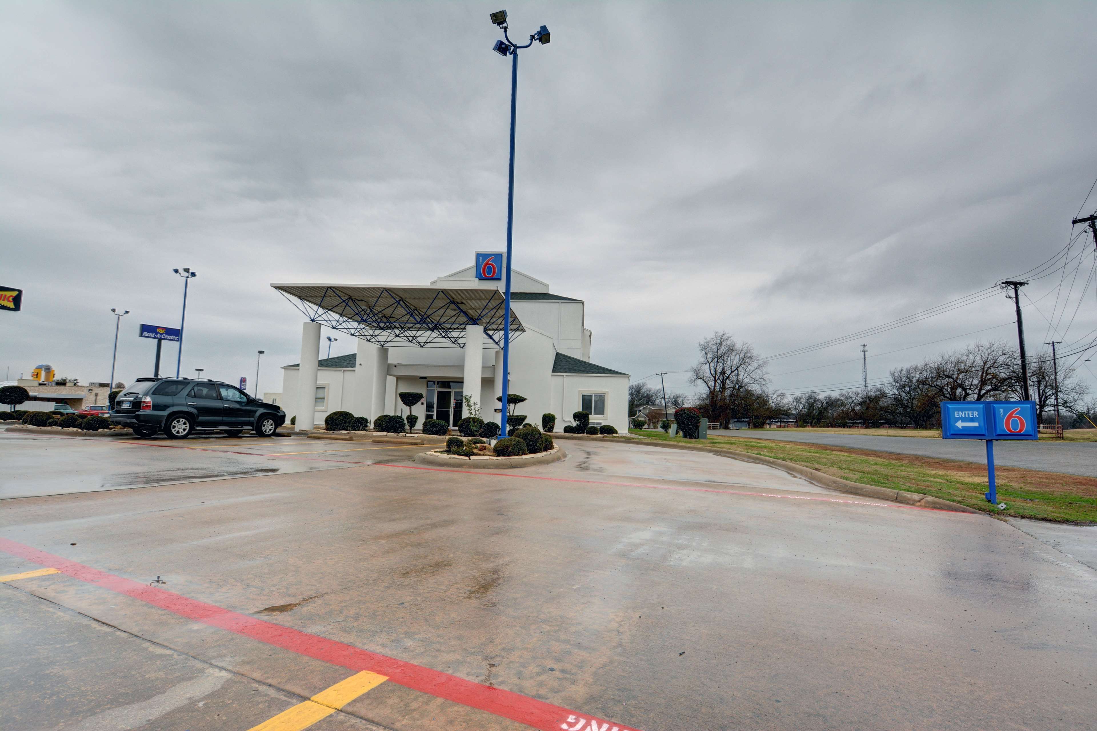Motel 6 Denison