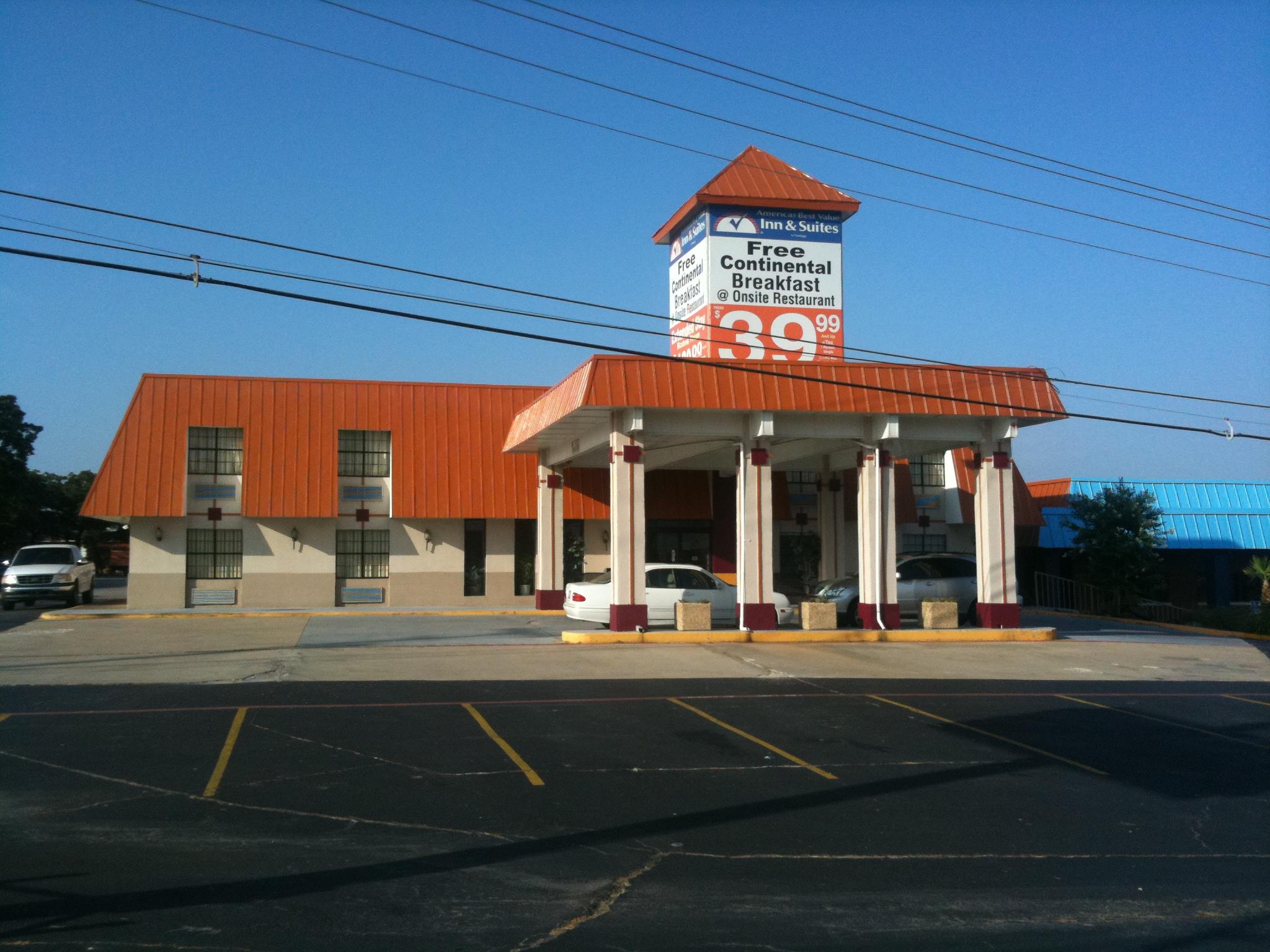 Economy Inn & Suites