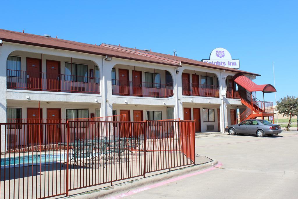 Deluxe Inn Denton