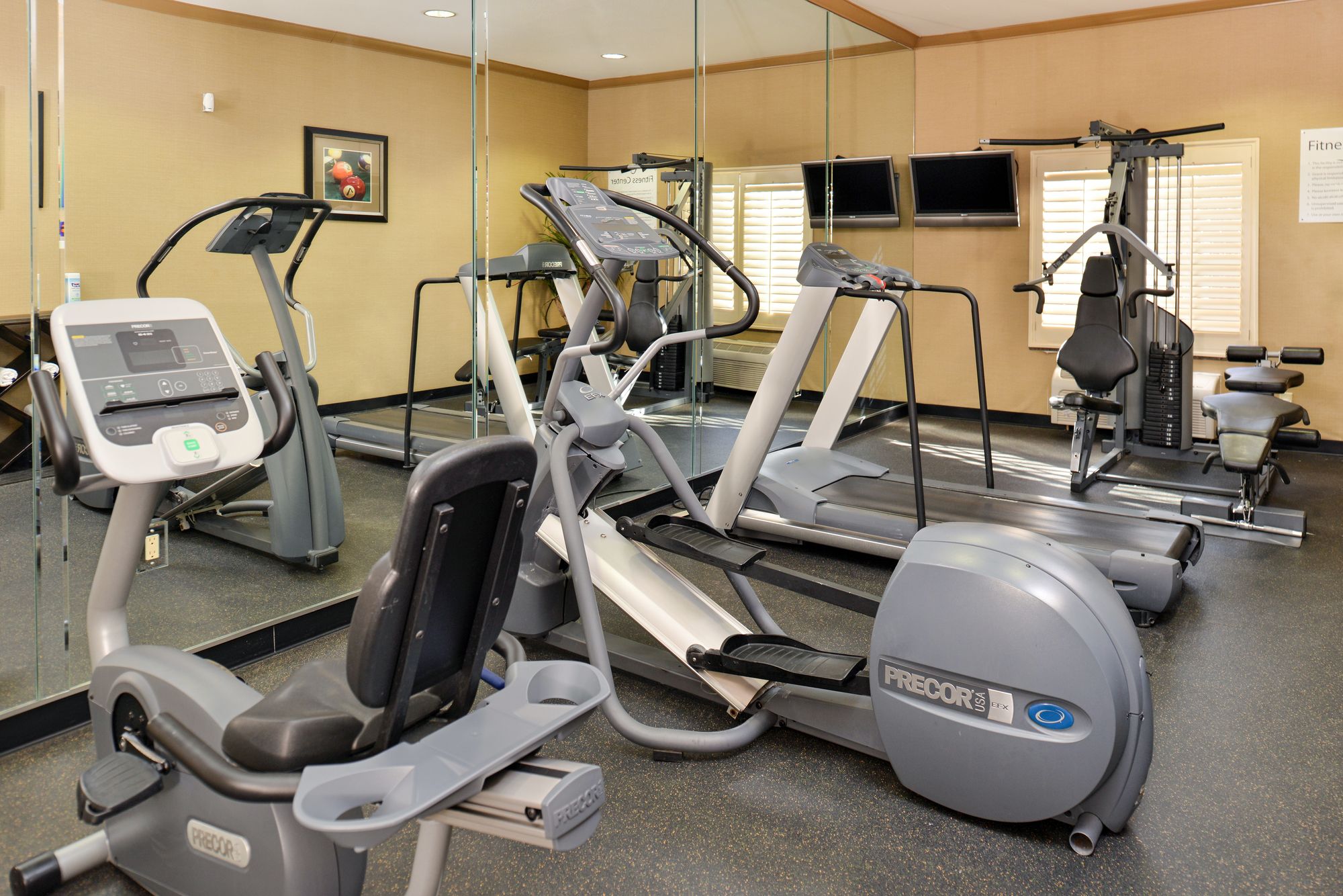 Holiday Inn Express Hotel & Suites Dallas South - Desoto