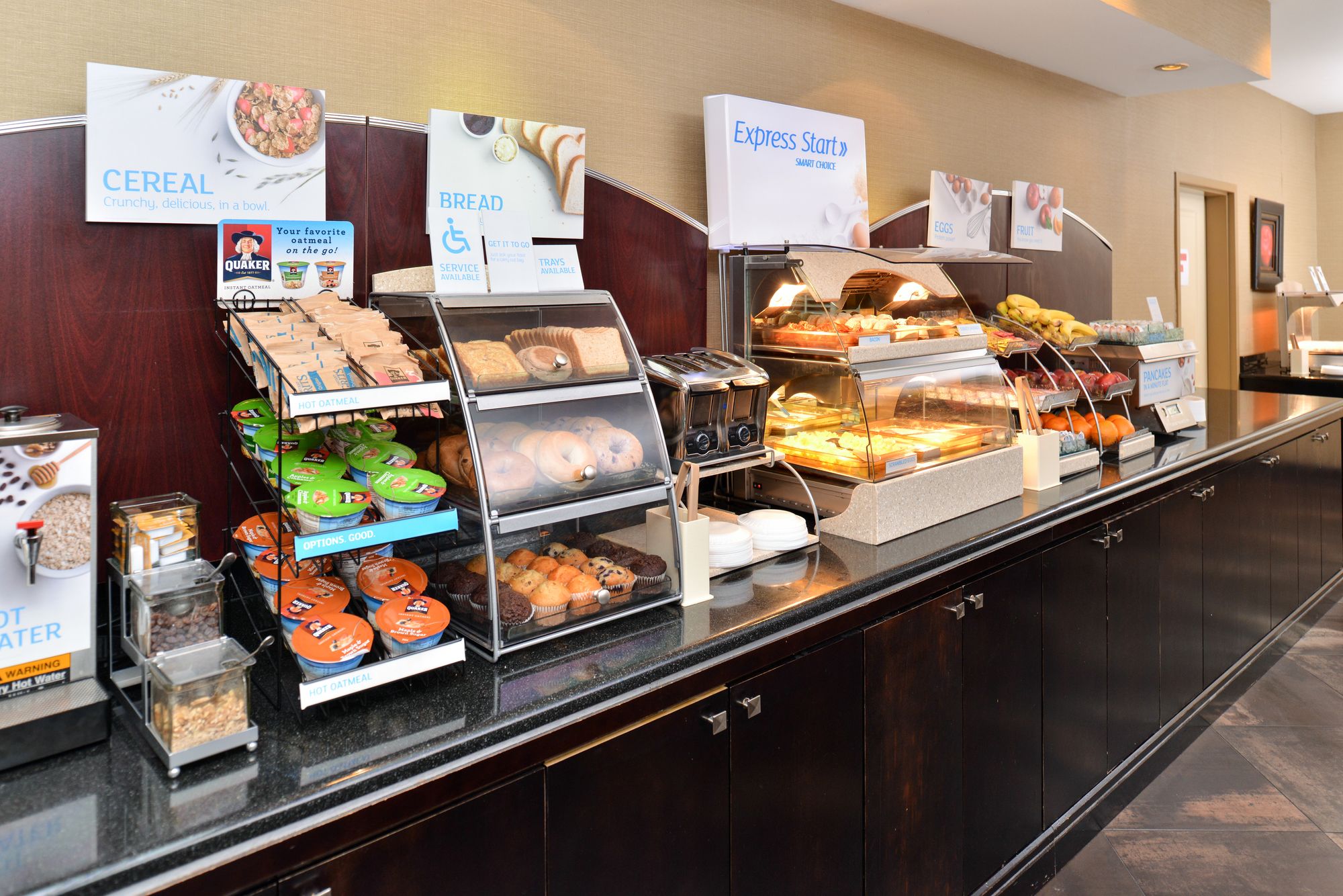 Holiday Inn Express Hotel & Suites Dallas South - Desoto
