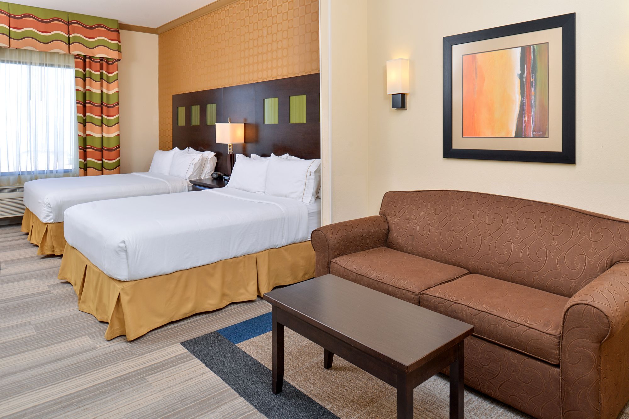 Holiday Inn Express Hotel & Suites Dallas South - Desoto